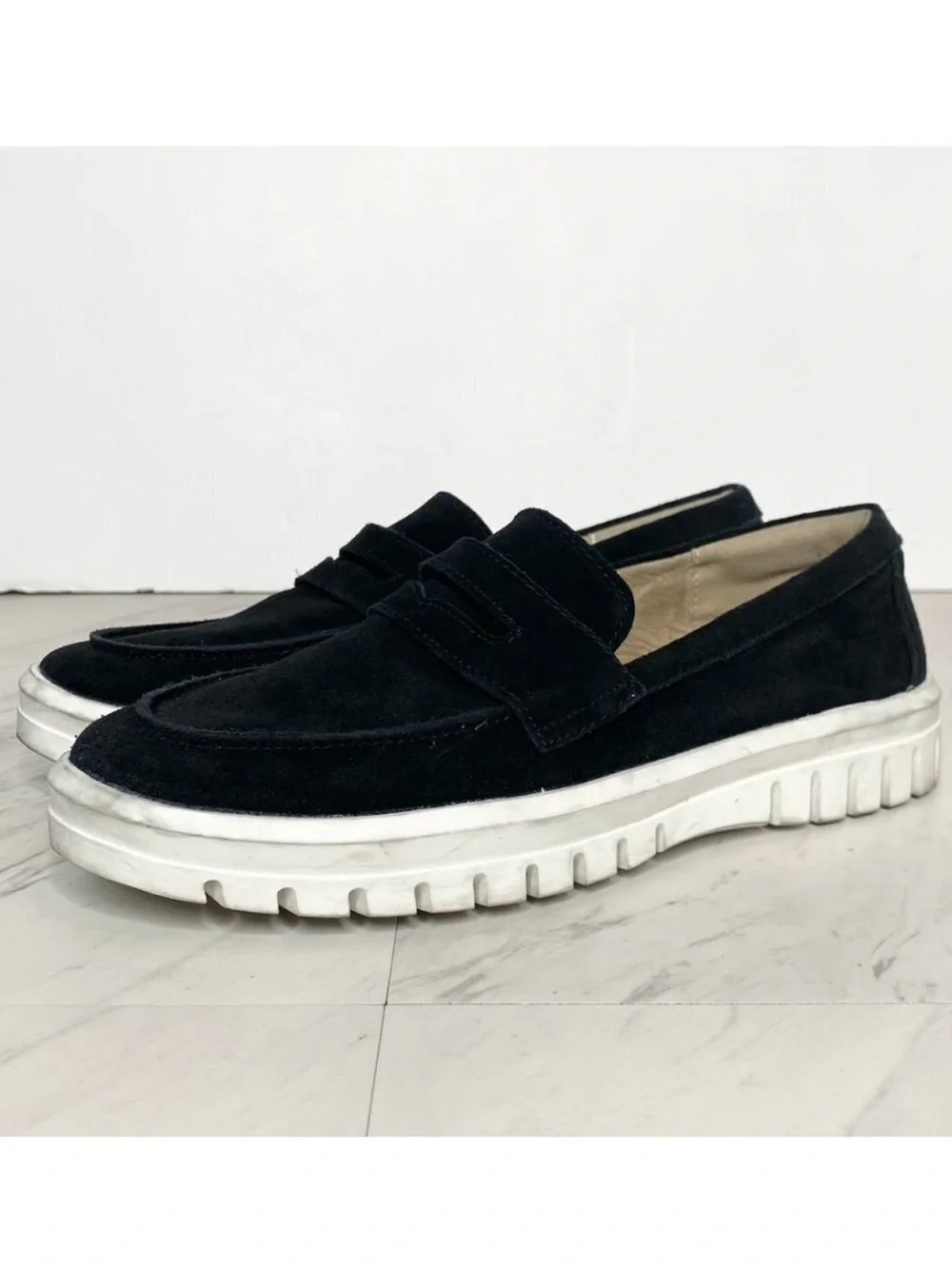 Blondo Frey Loafer